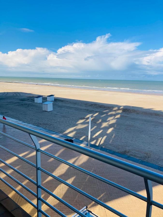 Very Spacious Family Apartment With Seaview T16 Oostende Bagian luar foto