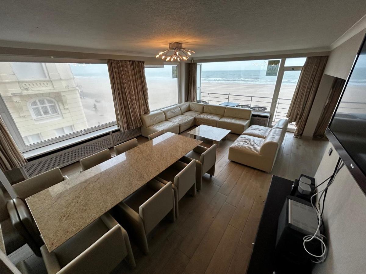 Very Spacious Family Apartment With Seaview T16 Oostende Bagian luar foto